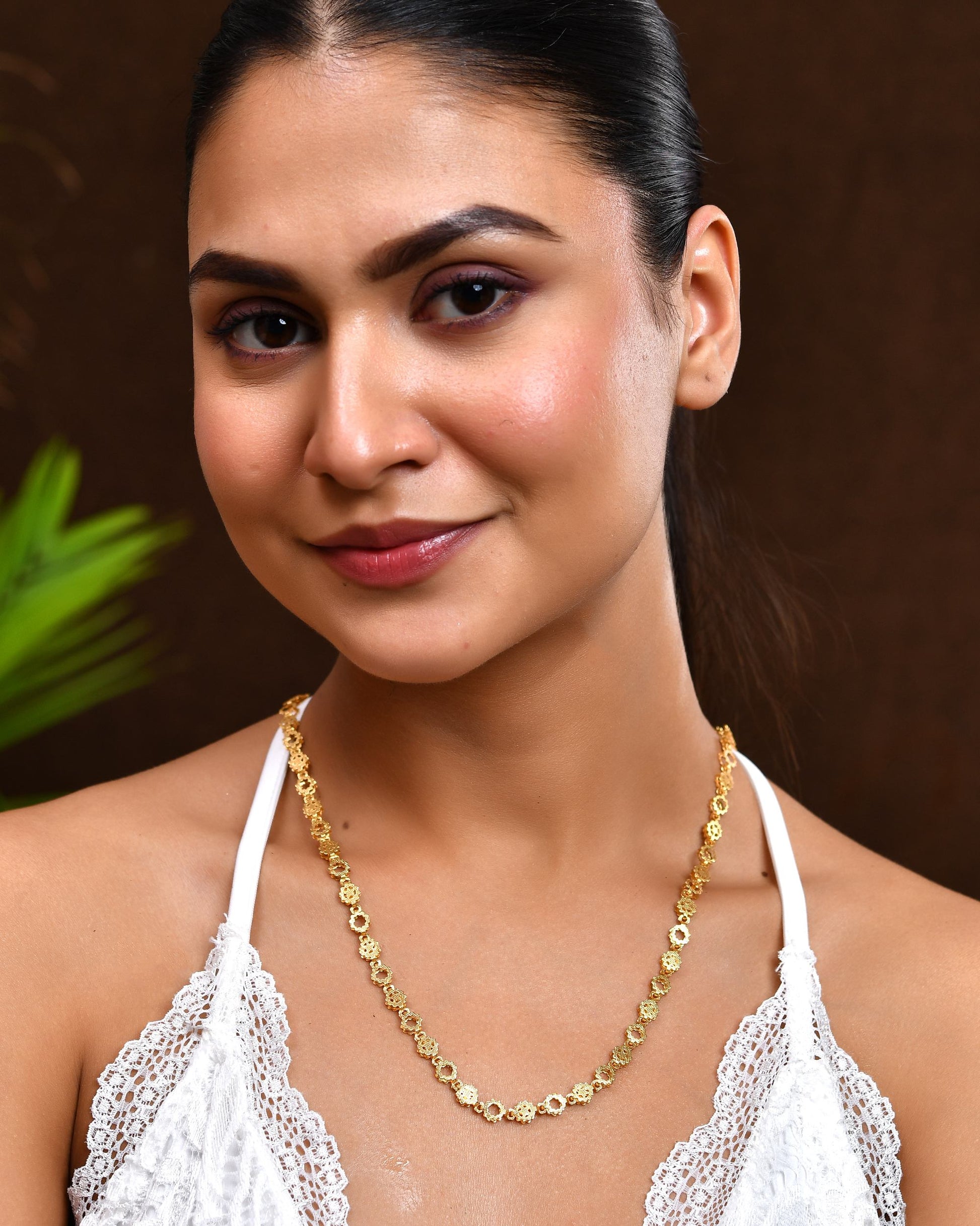 VOJ Gold Polished Geometric Shaped Stainless Steel Chain For Women 