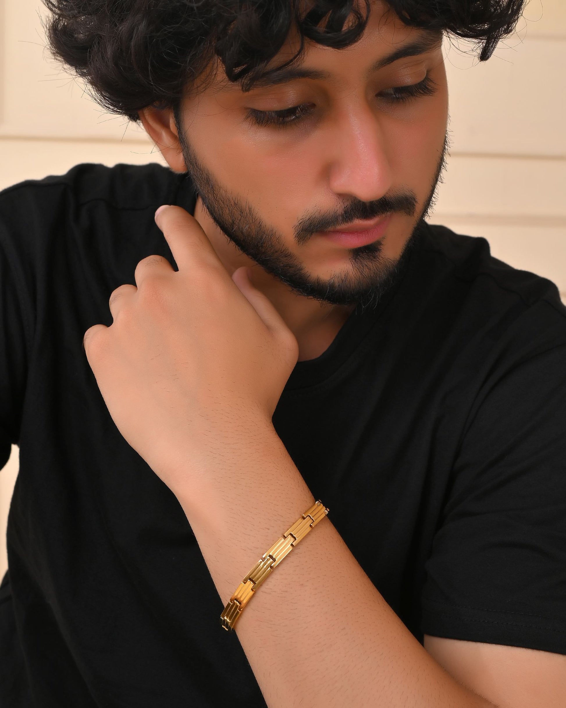 VOJ Gold Polished Linked Designed Bracelet For Men's VOJ (Valley Of Jewellery)