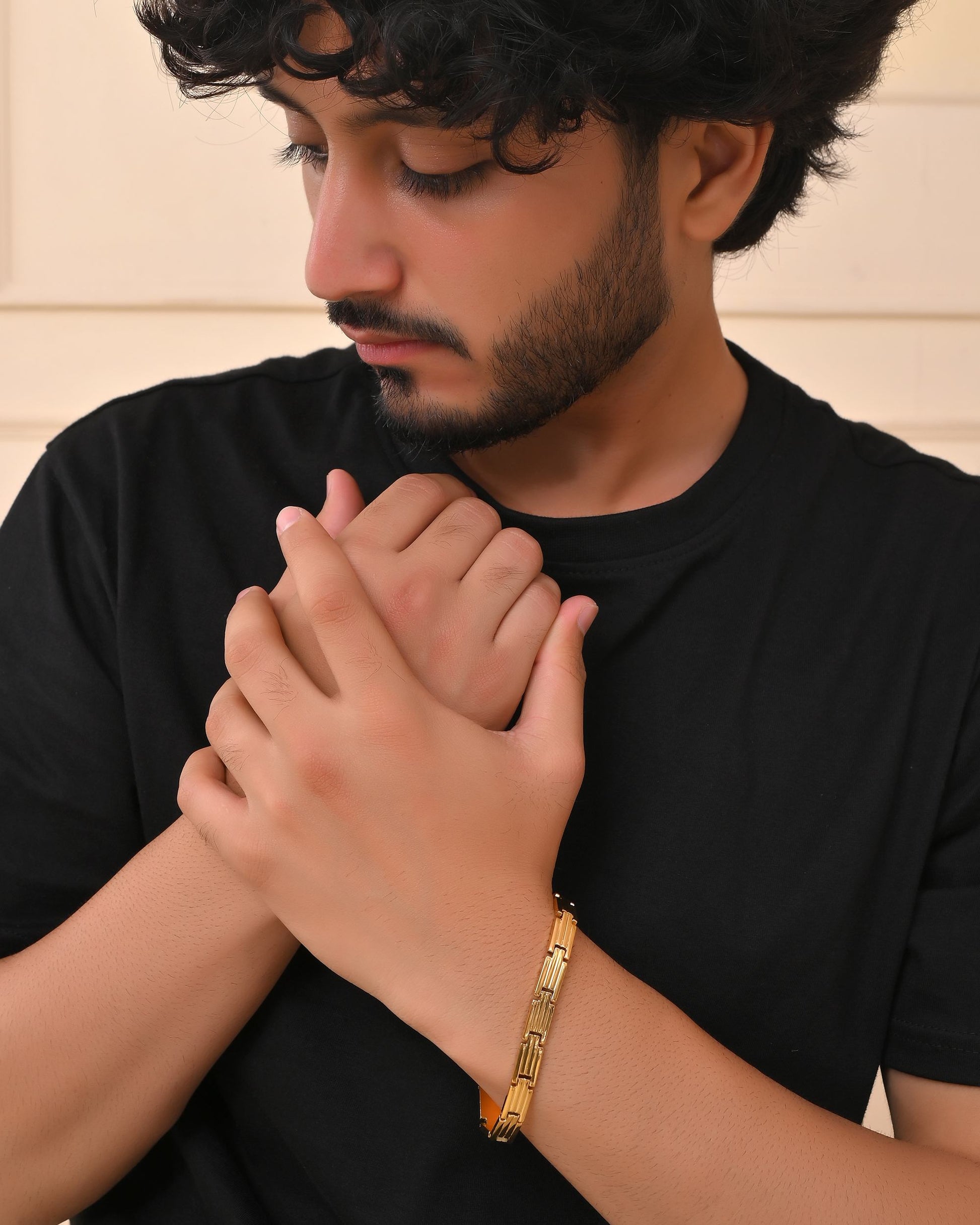 VOJ Gold Polished Linked Designed Bracelet For Men's VOJ (Valley Of Jewellery)