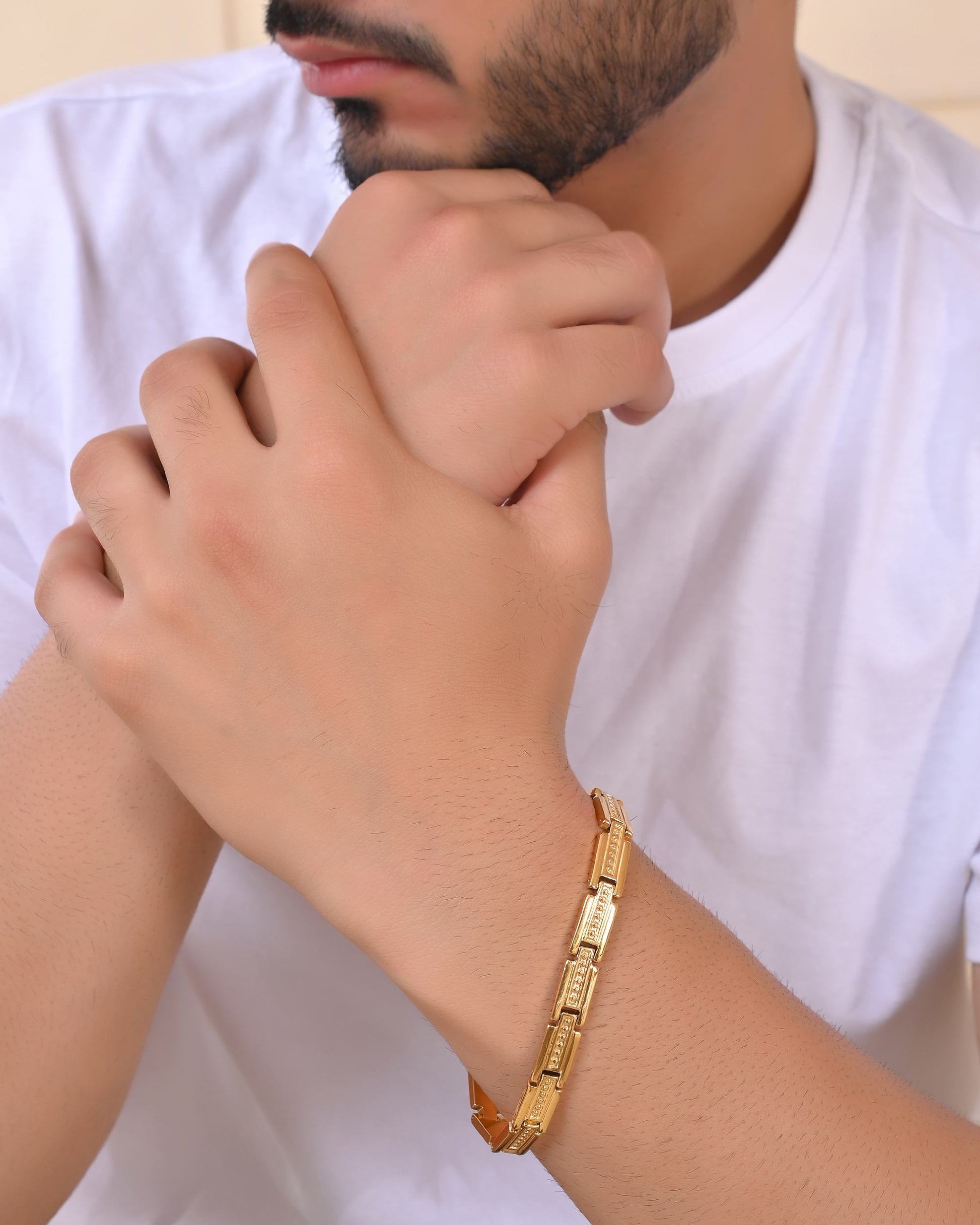 VOJ Men Gold Polished Textural Link Bracelet VOJ (Valley Of Jewellery)