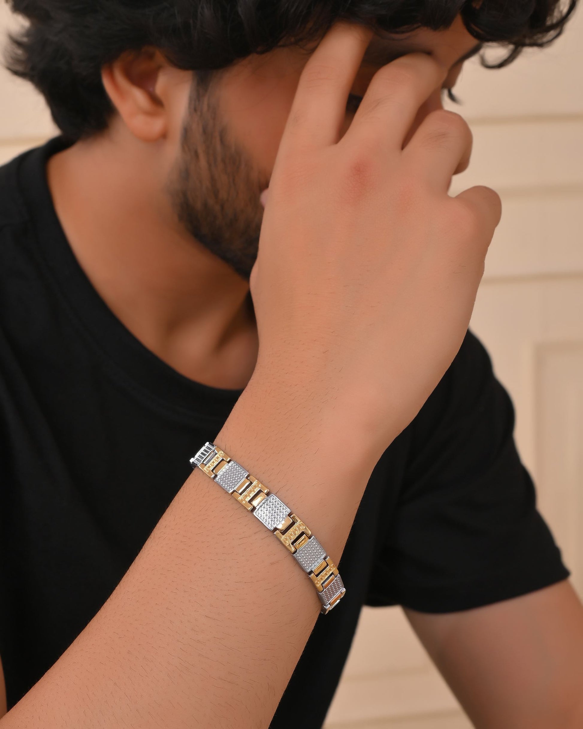 VOJ Men Dual-Toned Stainless Steel Textured Chain Bracelet VOJ (Valley Of Jewellery)