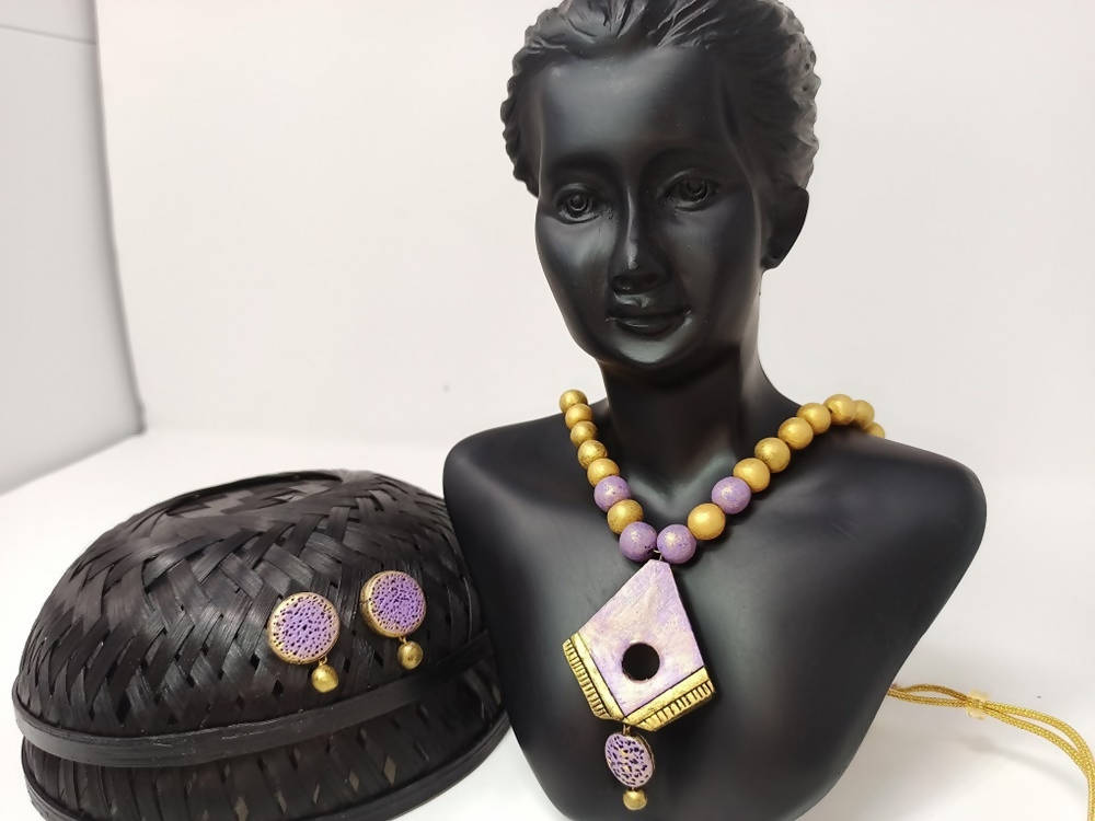 Terracotta Diamond Pendant Long Necklace Set With Studs-Lavender