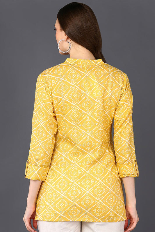 Ahika Yellow Cotton Blend Bandhani Printed Straight Tunic