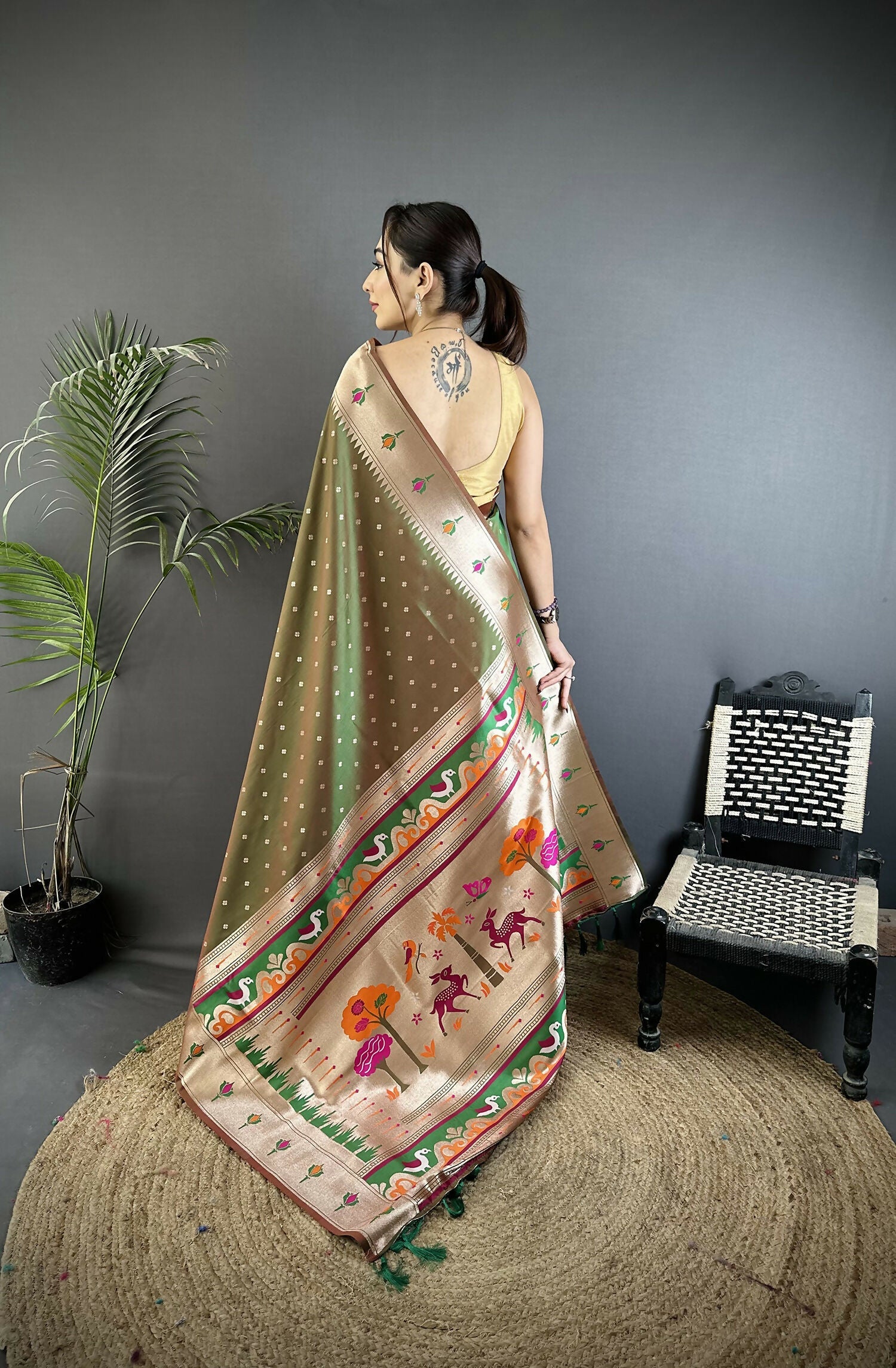 Joban Fashion Mehendi Green Peacock & Floral Motifs Soft Lichi Silk Kanchipuram Saree