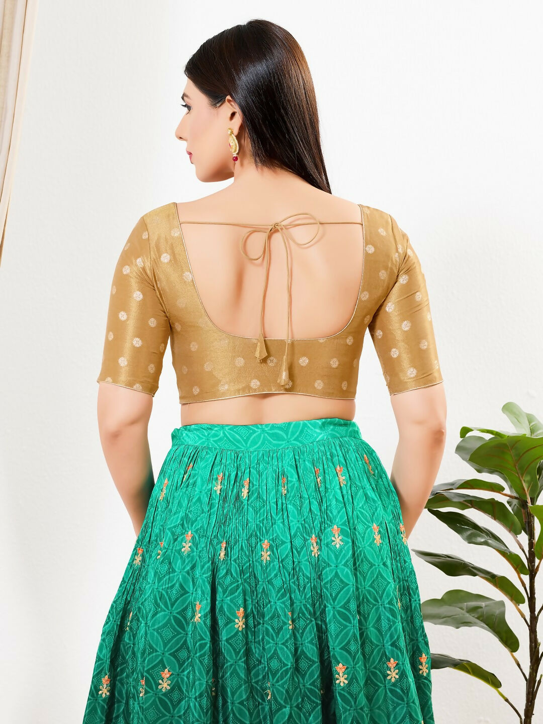 Joban Fashion Gold Tissue Padded Blouse With Round Neck Elbow Sleeves