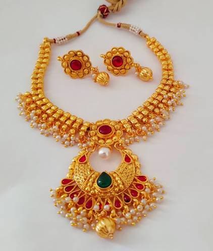 Multicolor Kemp Necklace Set With White Beads