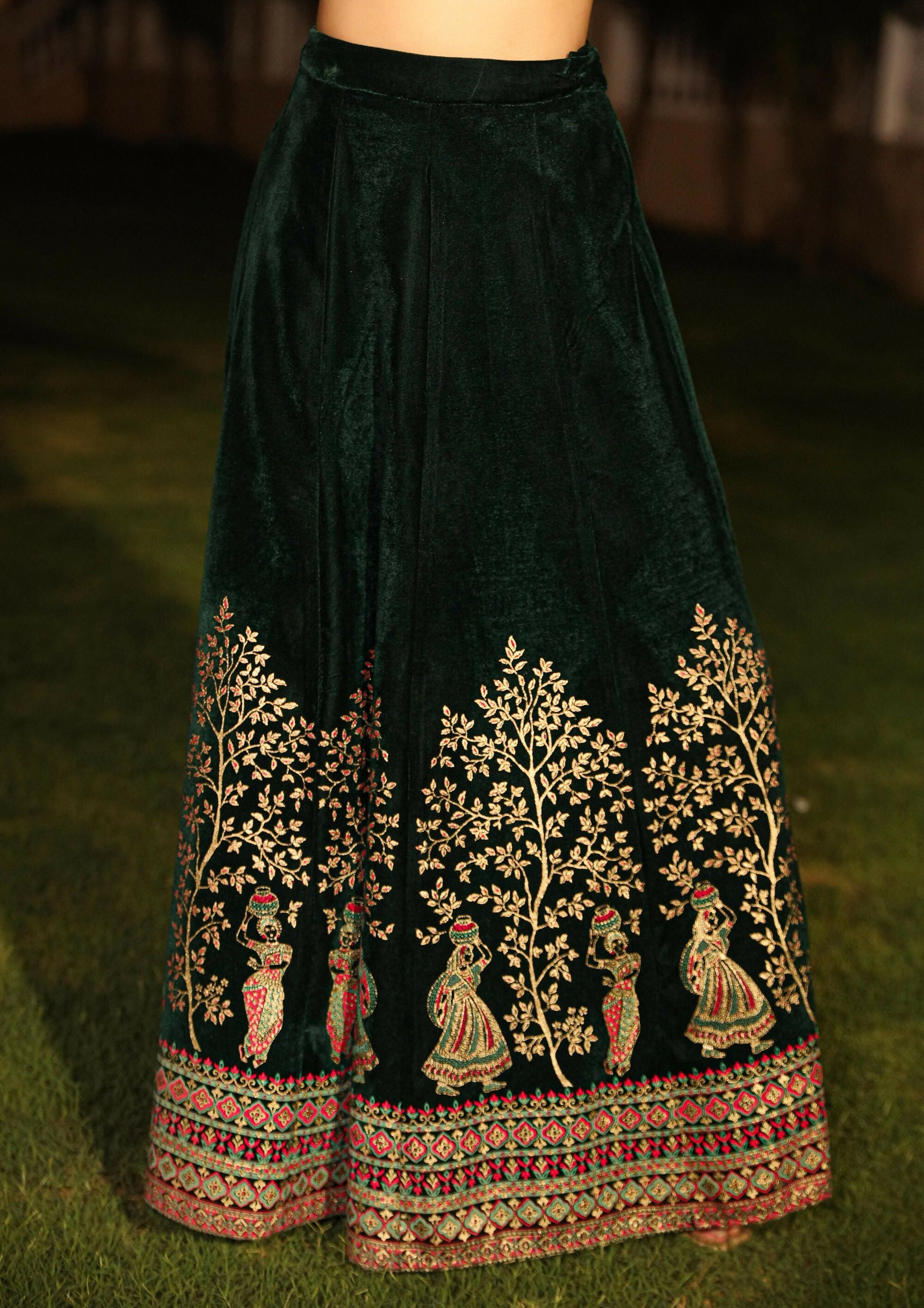 Juniper Women's The Sunehri Green Zari Embroidered Velvet Top & Skirt Set With Sequins & Lace