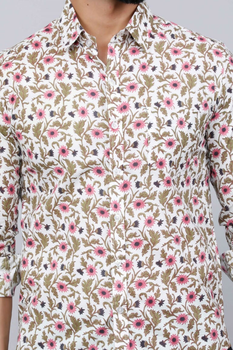 Miravan Men's Cotton Printed Full Sleeve Slim Fit Spread Neck White & Pink Colour Shirt 