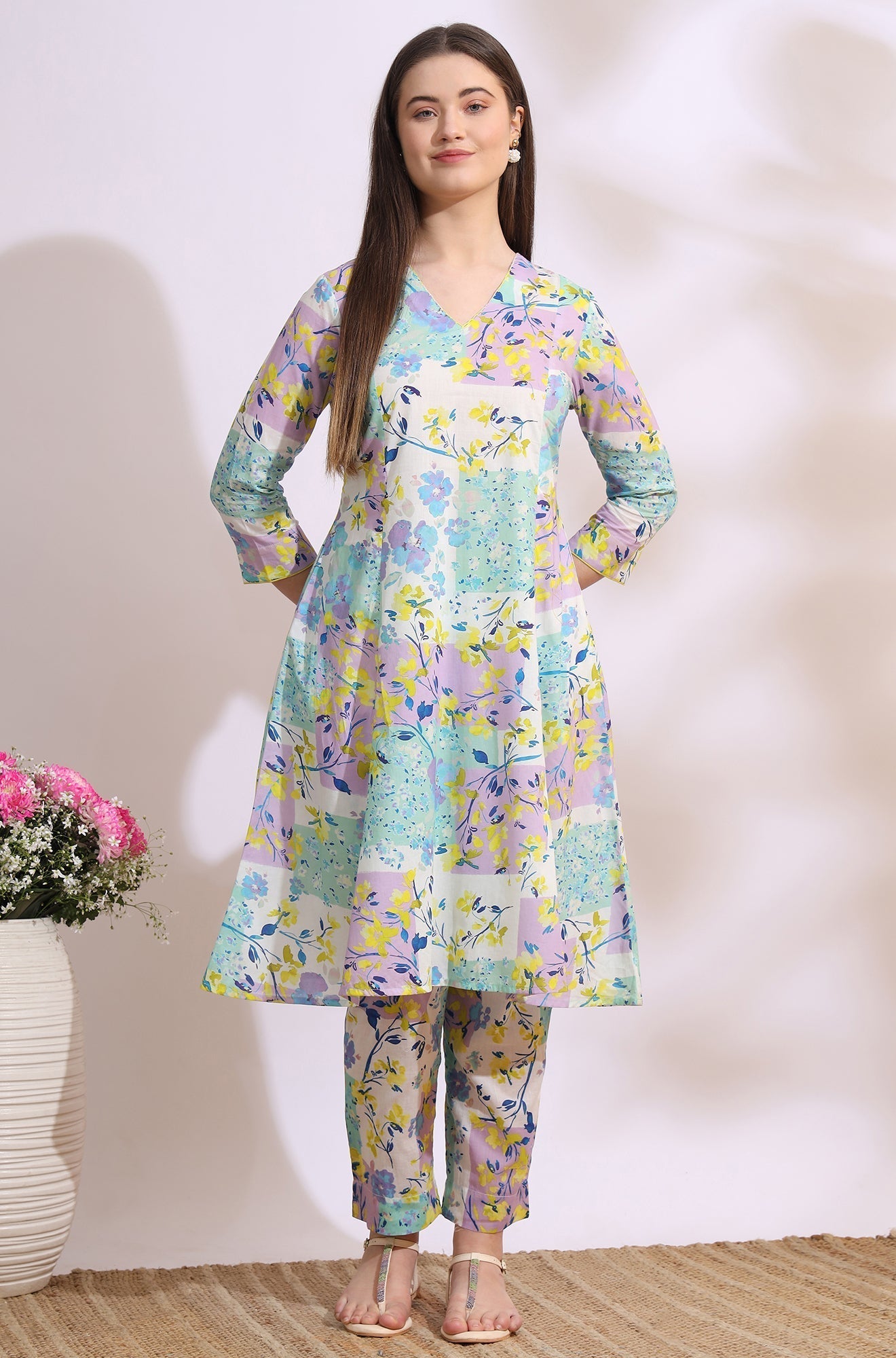 W for Woman White Floral Printed Flared Pure Cotton Kurta and Pants Co-ord Set