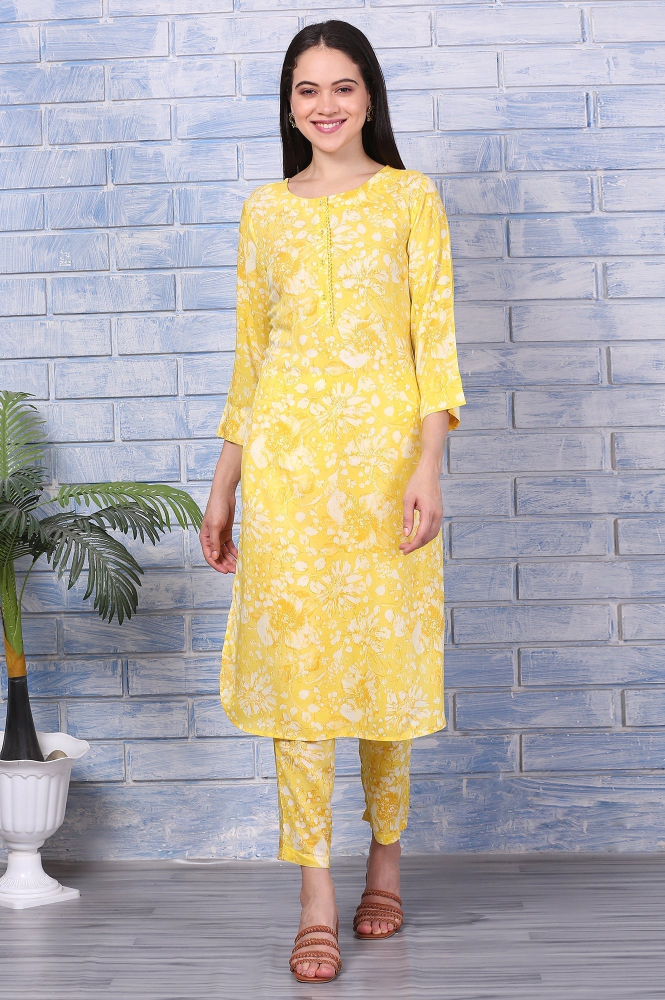 W for Woman Yellow Floral Printed Lace Straight Kurta and Pants Co-ord Set
