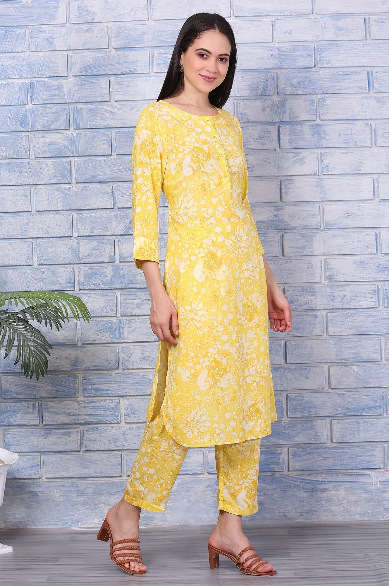W for Woman Yellow Floral Printed Lace Straight Kurta and Pants Co-ord Set