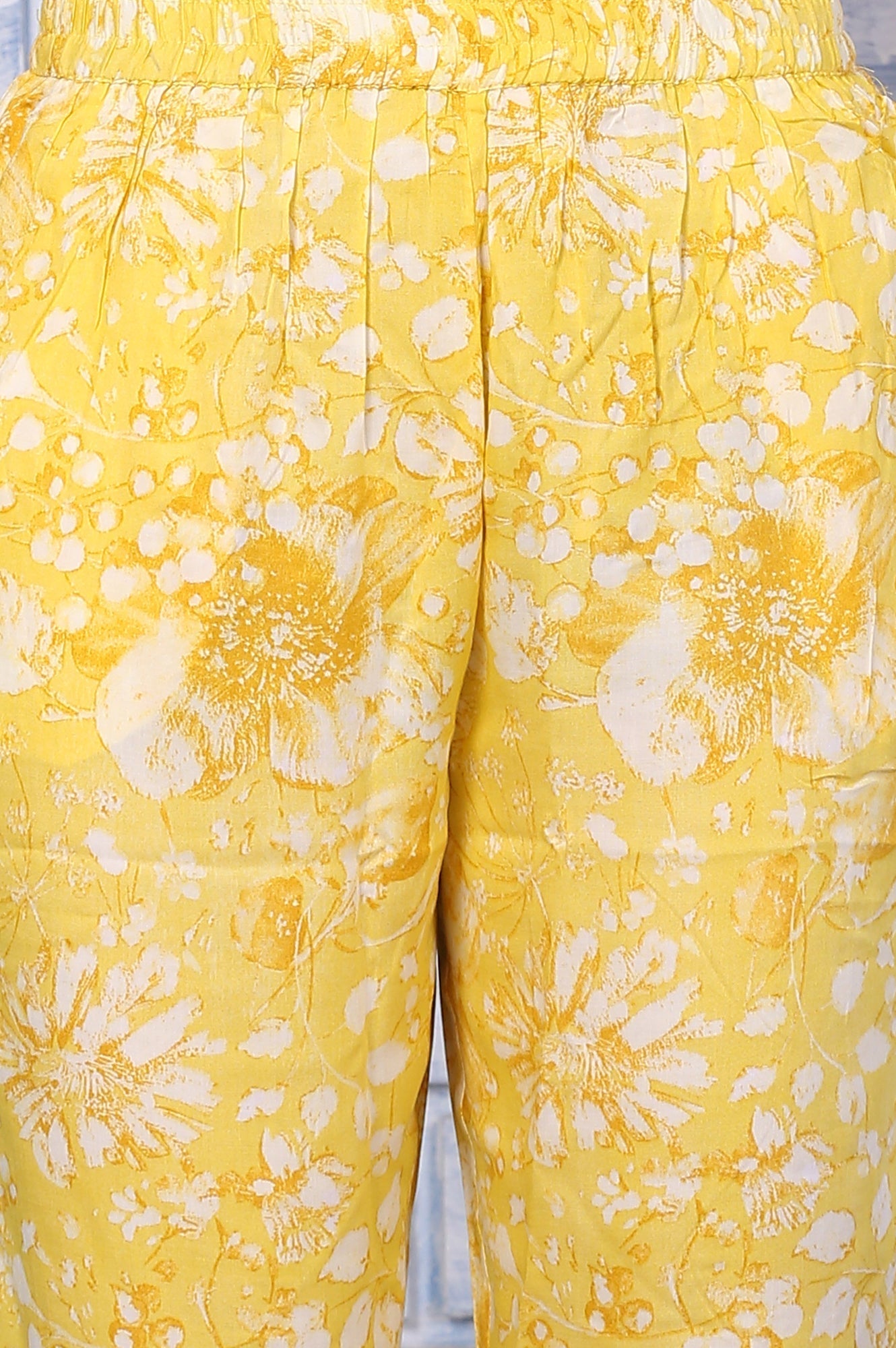 W for Woman Yellow Floral Printed Lace Straight Kurta and Pants Co-ord Set
