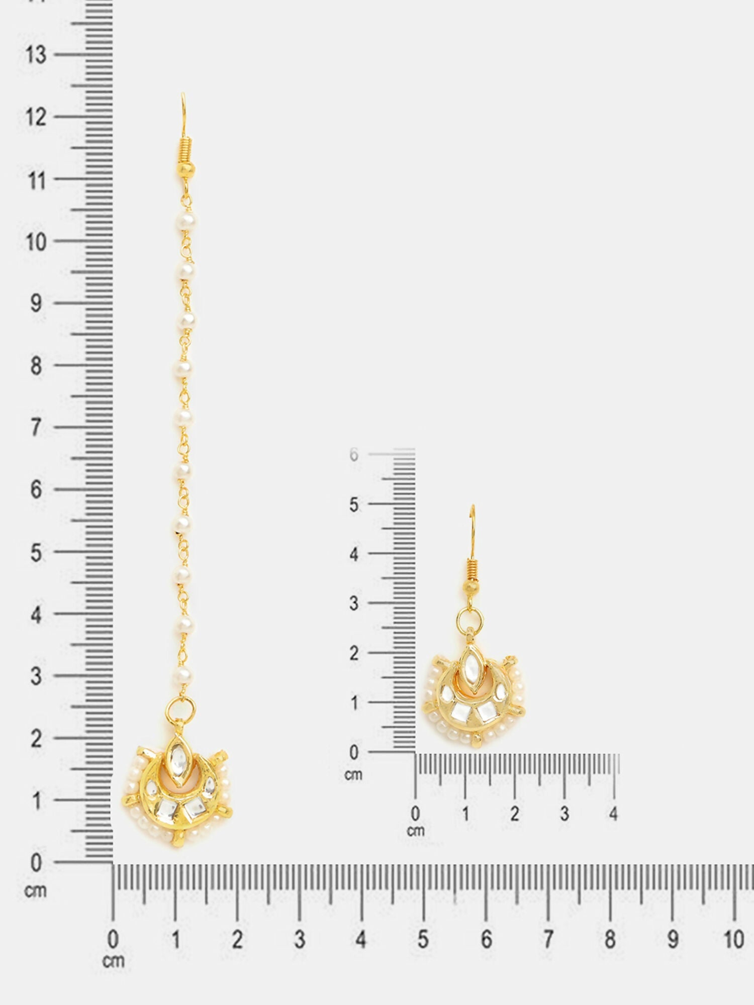 Ruby Raang Kundan Maang Tikka With Earrings