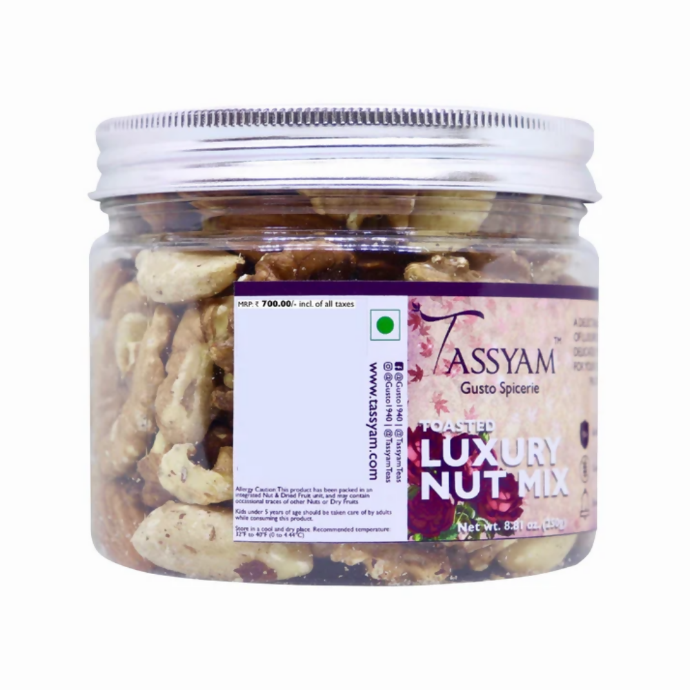 Tassyam Organics Luxury Toasted Nut Mix