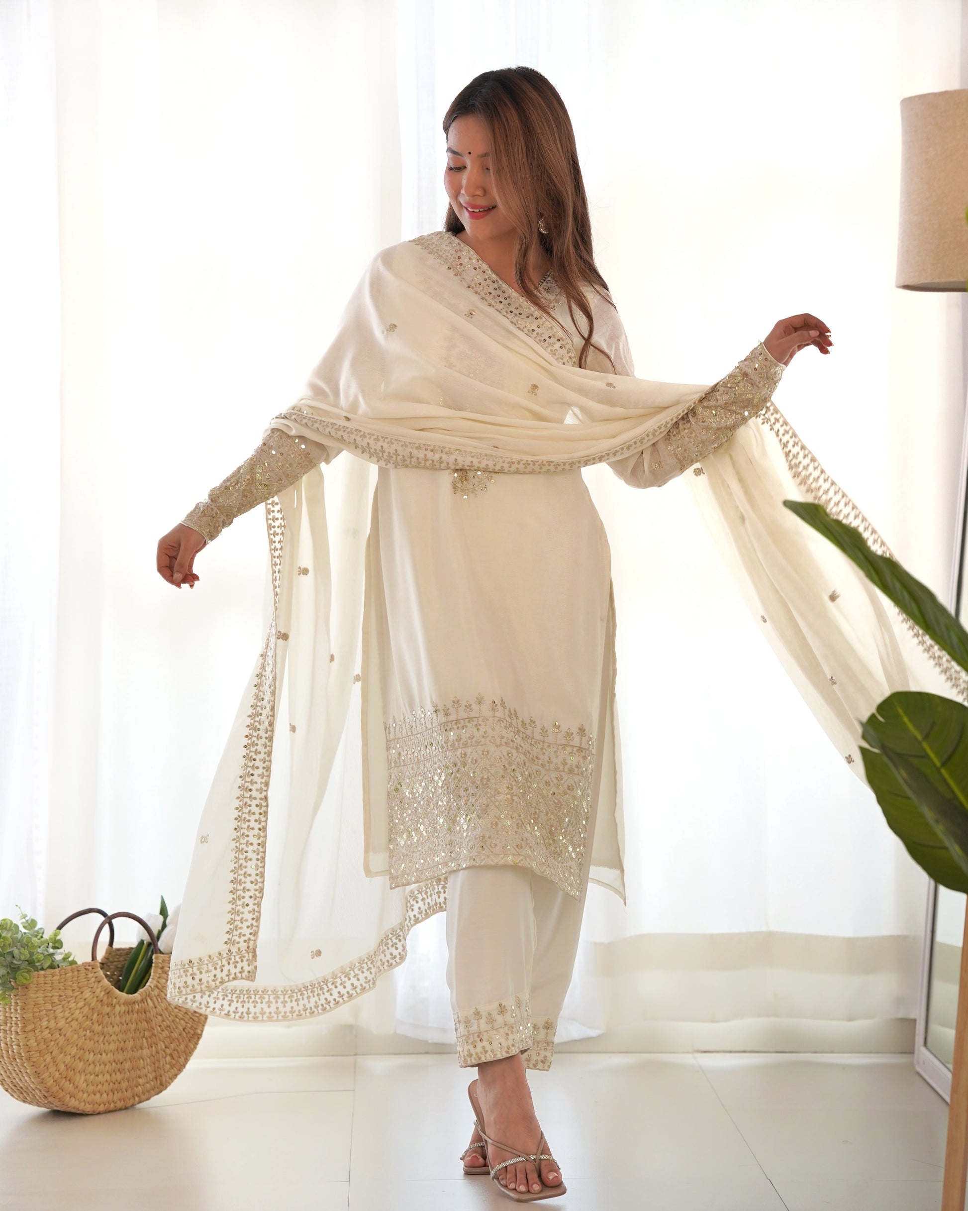 Lorenvalley Chinon Silk Embroidery Sequence zari work Kurta Pant with Dupatta Set - White 