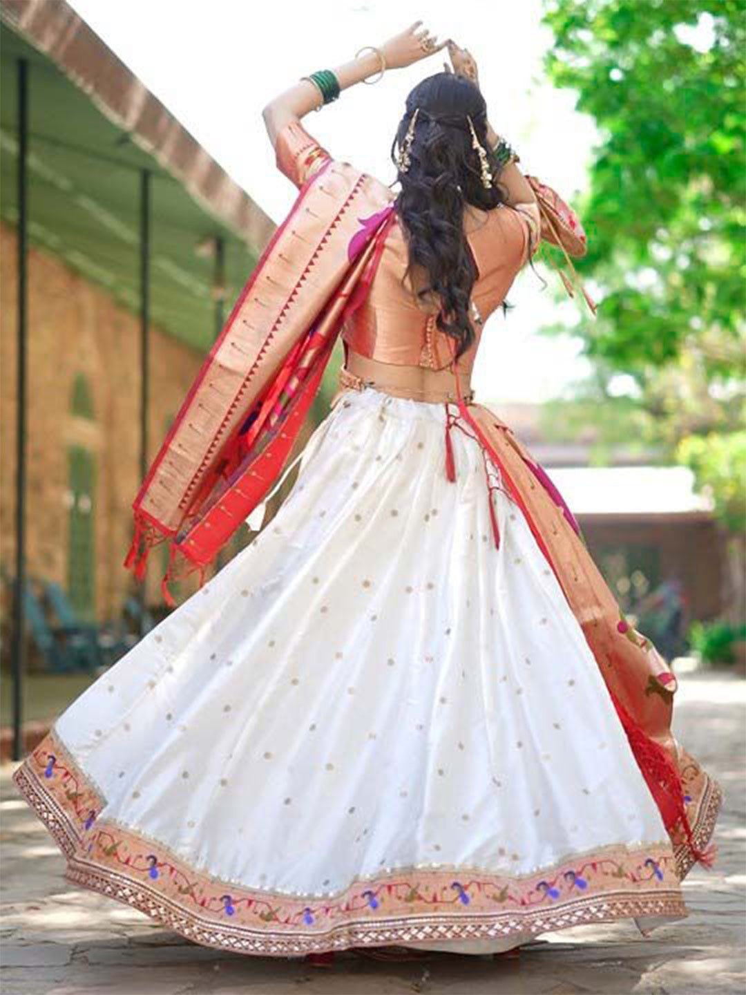 Lorenvalley White Jacquard Silk Paithani Weaving Zari Lehenga Choli with Dupatta 