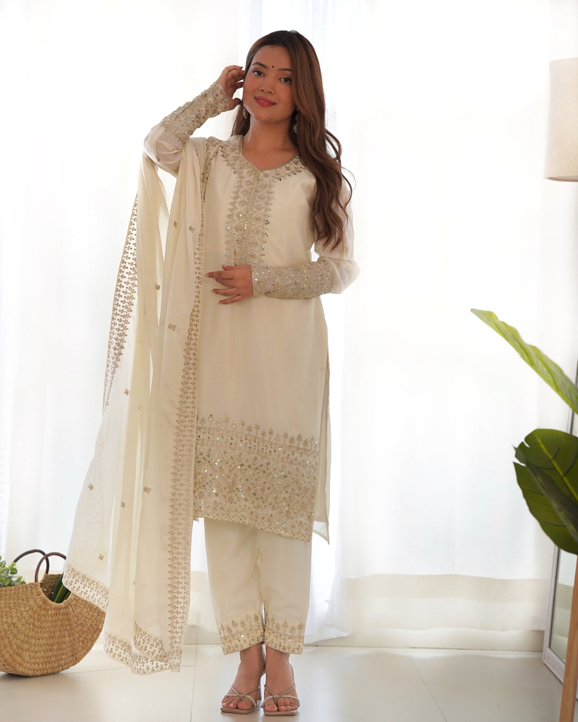 Lorenvalley Chinon Silk Embroidery Sequence zari work Kurta Pant with Dupatta Set - White 