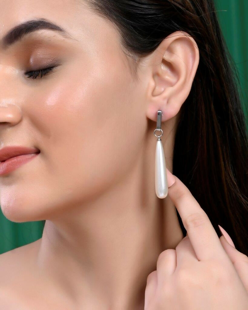 VOJ Set Of 2 Korean Drop Earrings - Gold Plated and Silver Plated With White Pearl - Grab2buy