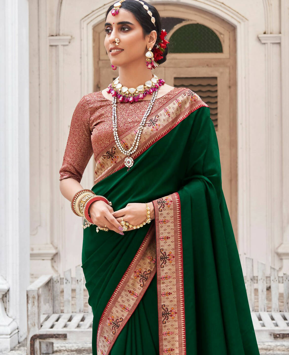 Green Vichitra Solid Saree With Unstitched Blouse Piece - Juhi