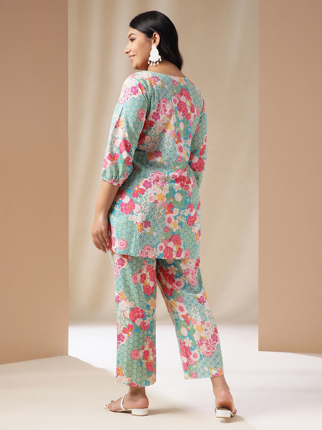 Janasya A-Line Cambric Aqua Ethnic Motifs Square Neck Co-Ords 