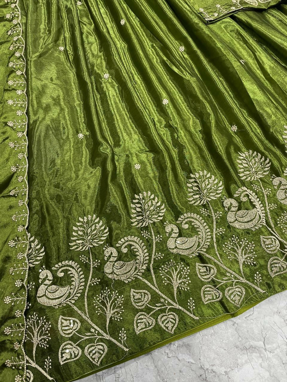 Teeya Creation New Womens Beautiful Fully Stitched Designer Lehenga Choli With Embroidered Dupatta - Mehendi
