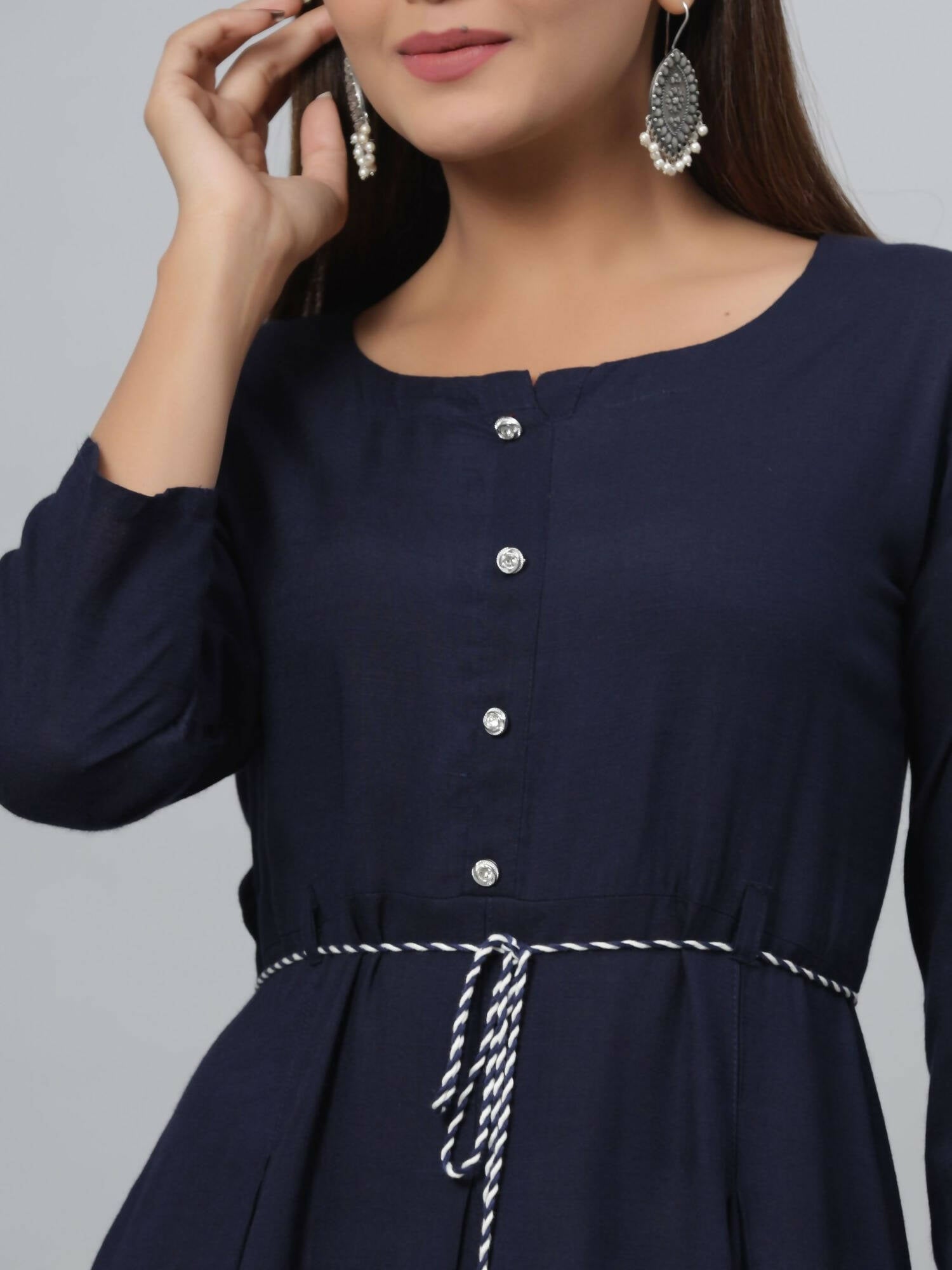 Juniper Women's Navy Rayon Slub Solid Dress