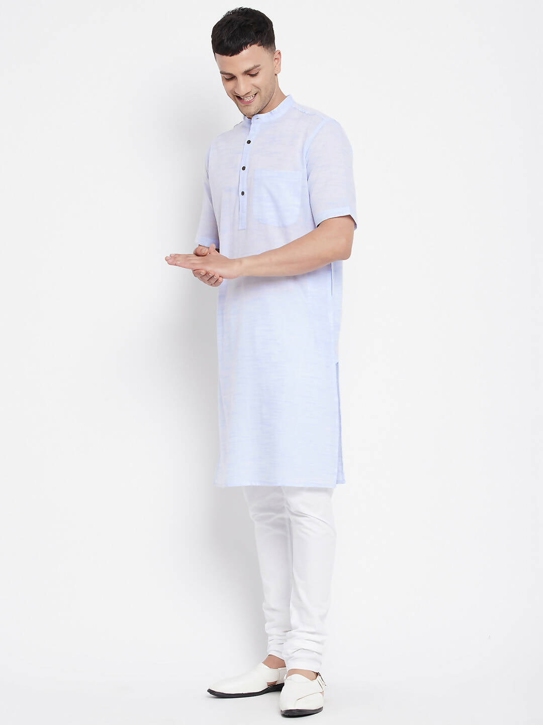 Even Apparels Blue Color Pure Cotton With Band Collar Men's H/S Kurta 