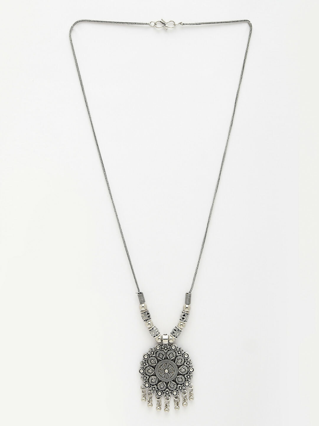 NVR Women's Silver-Toned Floral Shape Pendant with Chain 