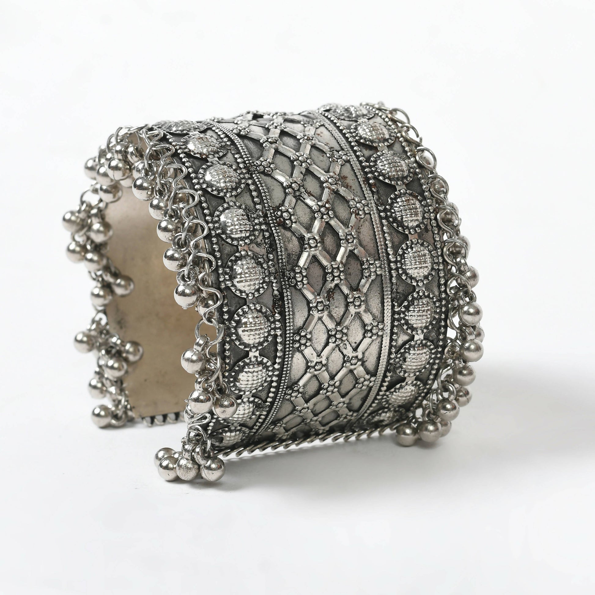 Mominos Fashion Joharkamal Oxidised Silver-Plated Ghungroo Handcraft Bracelet - Design 023 