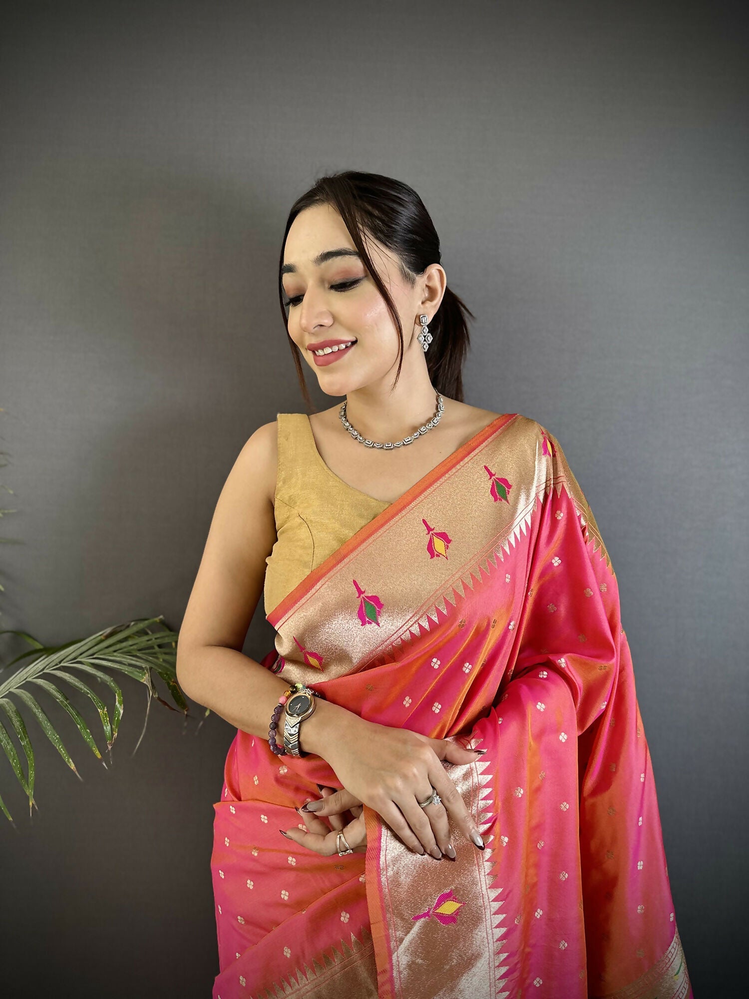 Joban Fashion Rose Pink Peacock & Floral Motifs Soft Lichi Silk Kanchipuram Saree