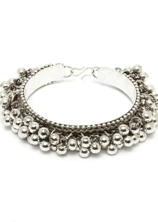 Mominos Fashion Johar Kamal Silver-Plated Brass Finish Radha Kishan Long Neckalce Combo Set For Women - Grab2buy