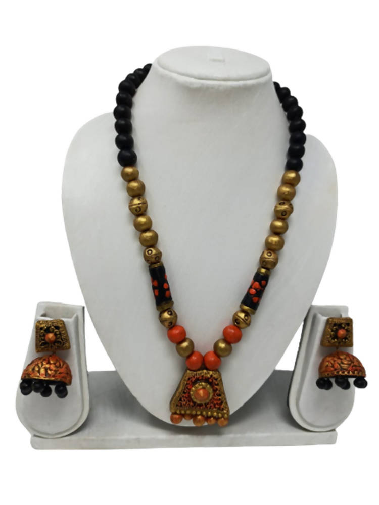 Terracotta Medium Necklace Set with Pendant Paired with Temple Earrings 