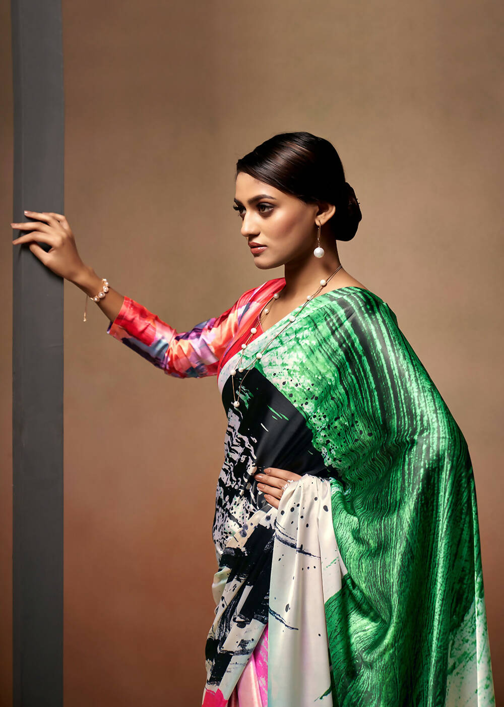 Green Satin Digital Printed Saree with Unstitched Blouse Piece - Jodha