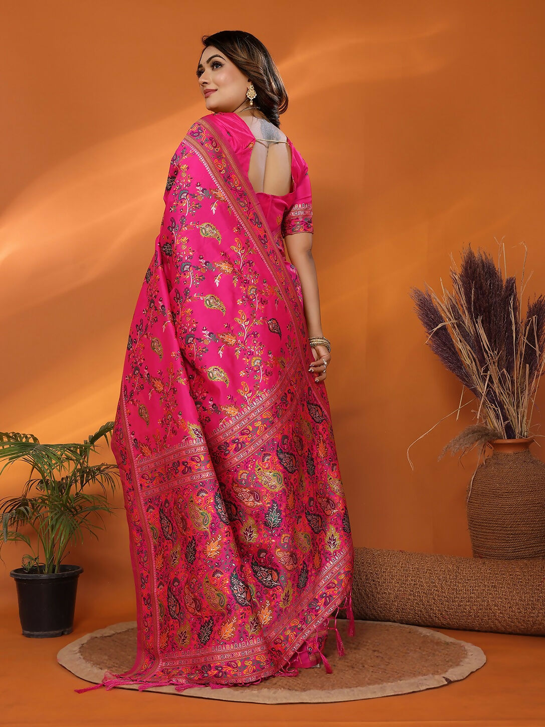 Joban Fashion Magenta Meena Weaves Pashmina Sarees