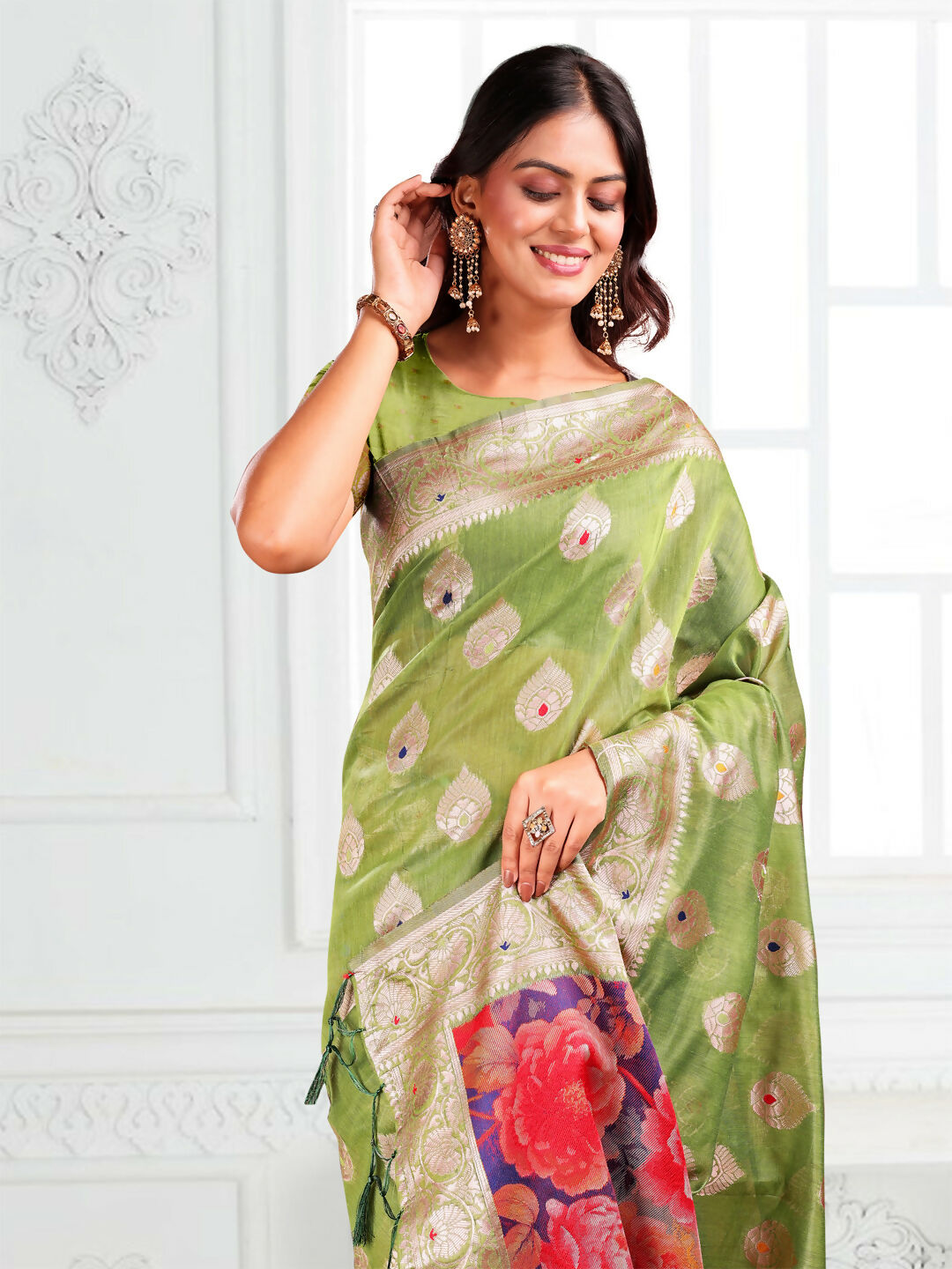 Shree Shyam Fashion Linen Cotton Green Saree