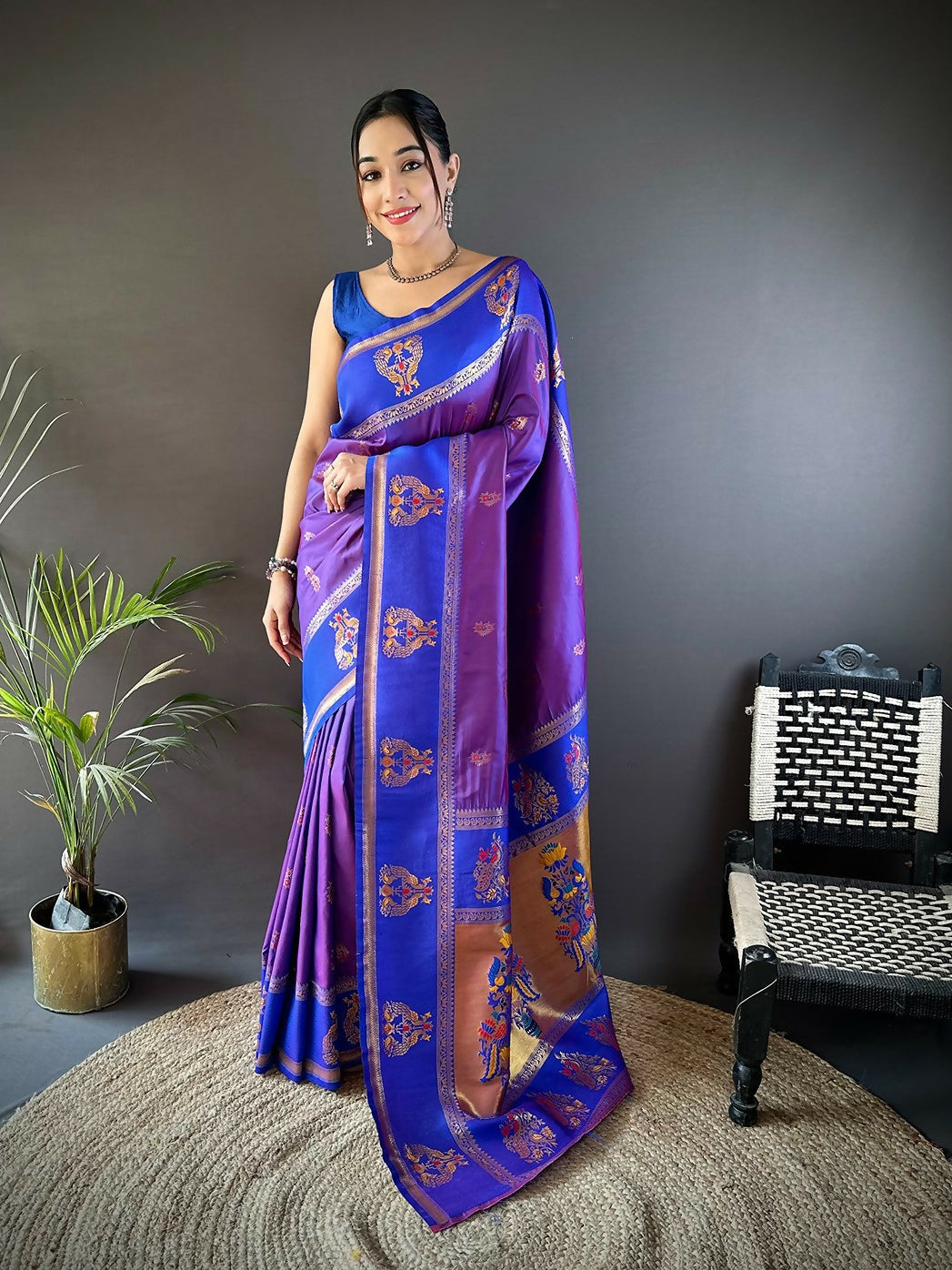 Joban Fashion Royal Blue Meenakari Weaving Paithani Sarees