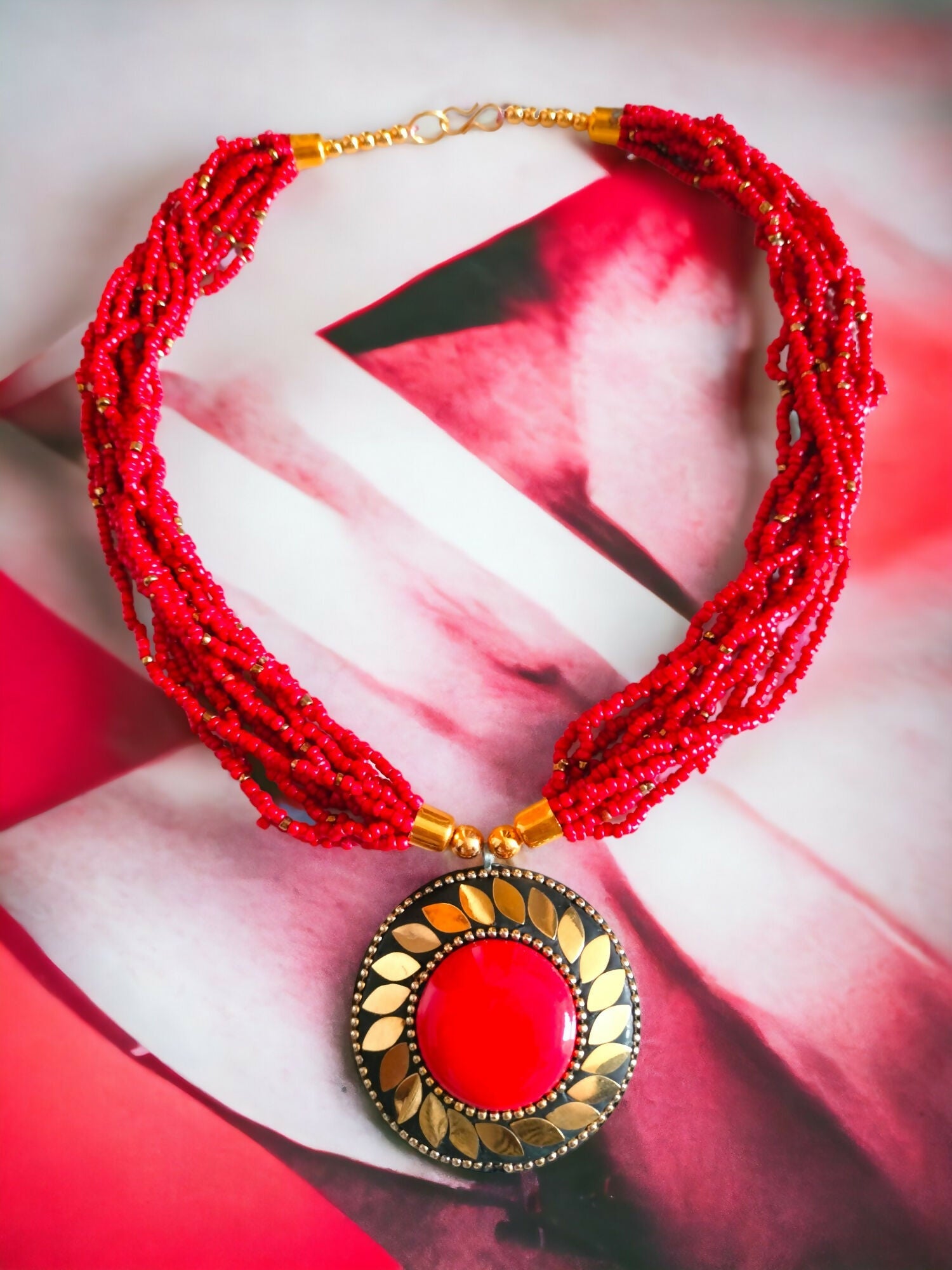 Inhanns Everyday Statement Beaded Pendant Necklace - Red