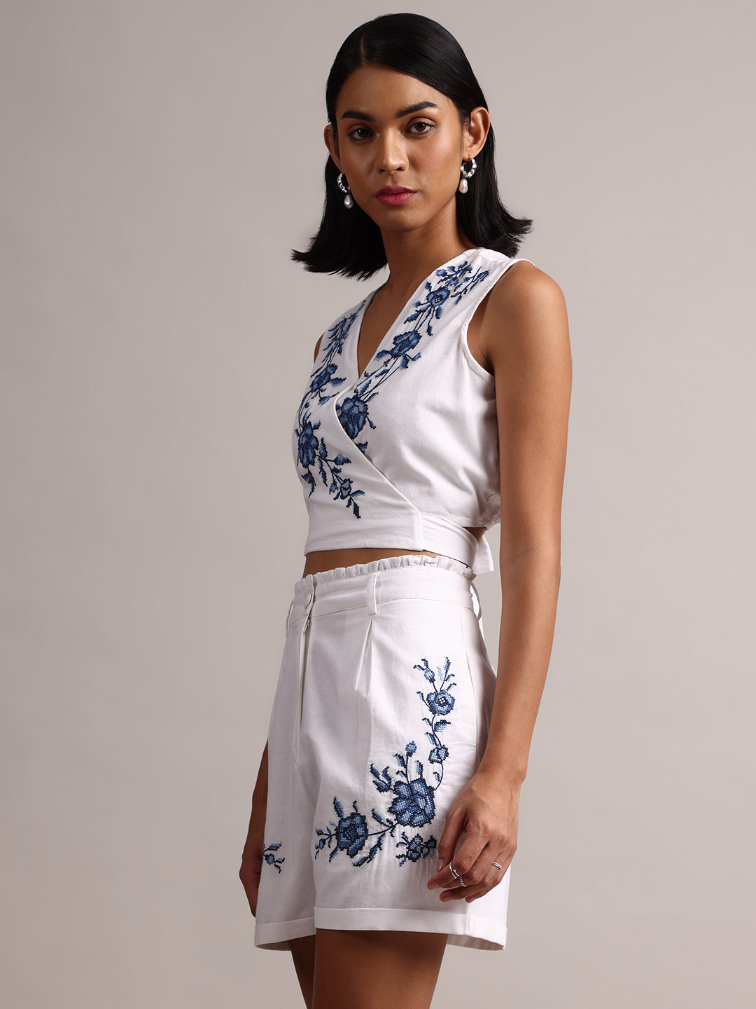 Zaccai Women's White Cambric Embroidered Co-Ords 