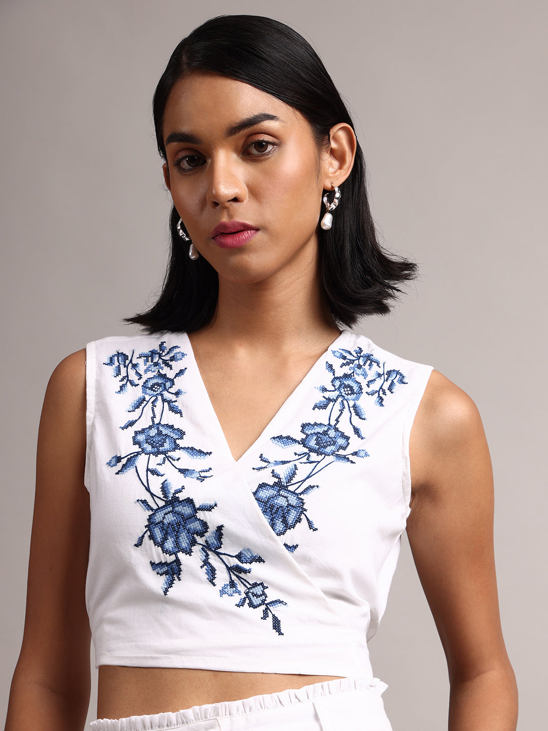 Zaccai Women's White Cambric Embroidered Co-Ords 
