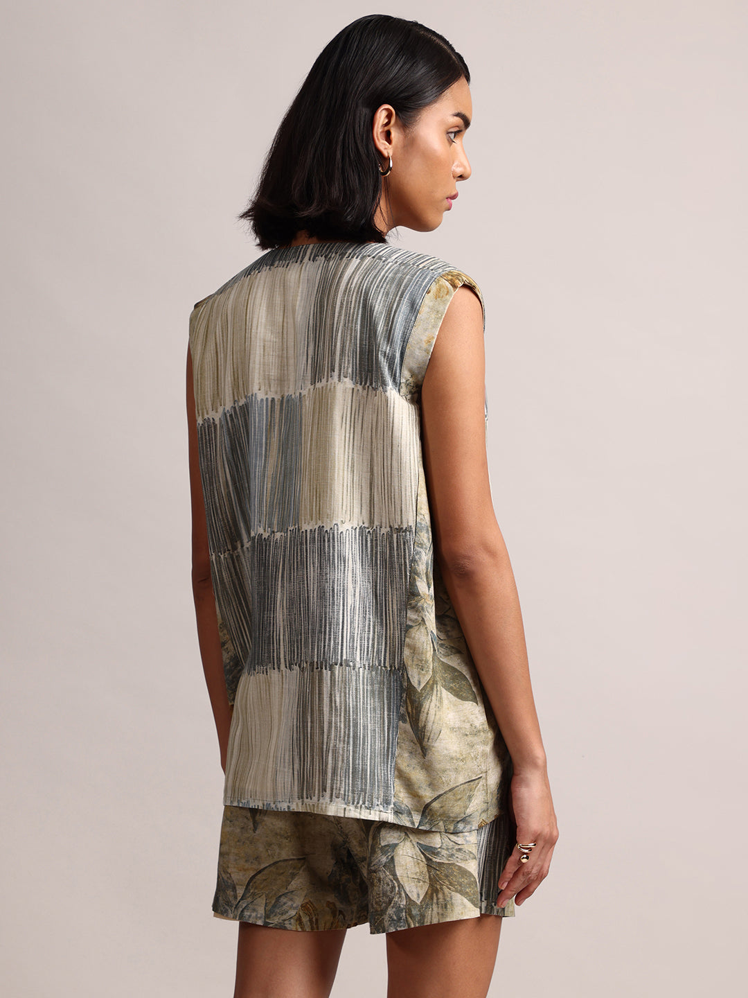 Zaccai Women's Grey Linen Striped Co-Ords 
