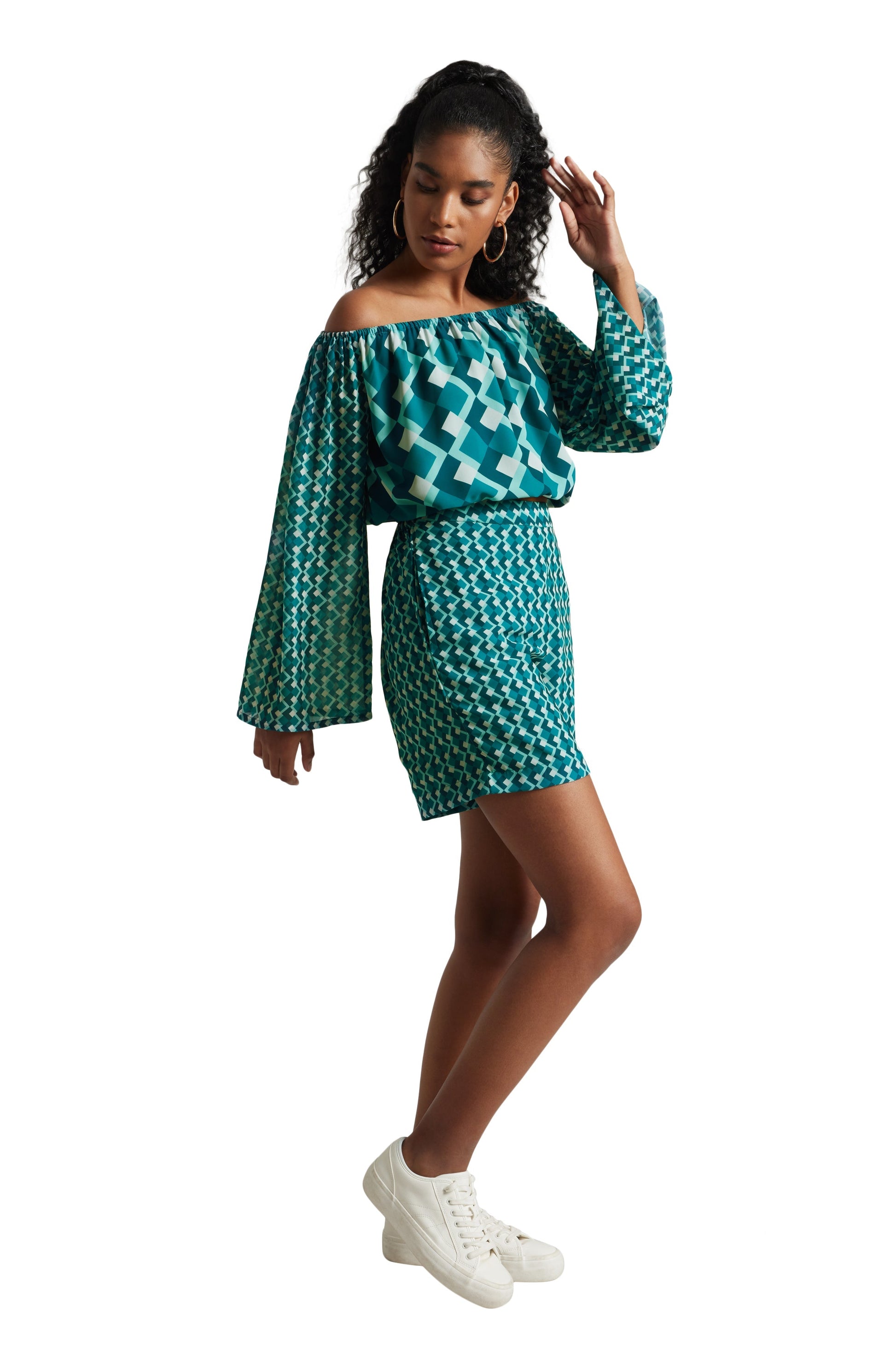 Zaccai Women's Teal Georgette Geometric Co-ord Set 