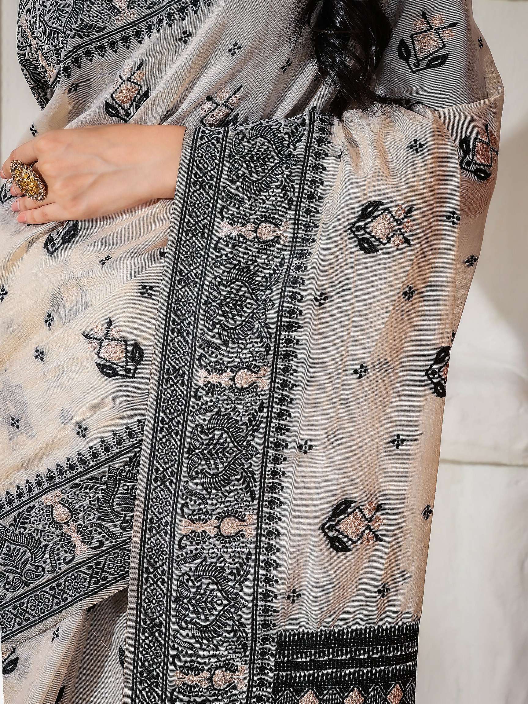 Shree Shyam Fashion Linen Cotton Black & Cream Saree