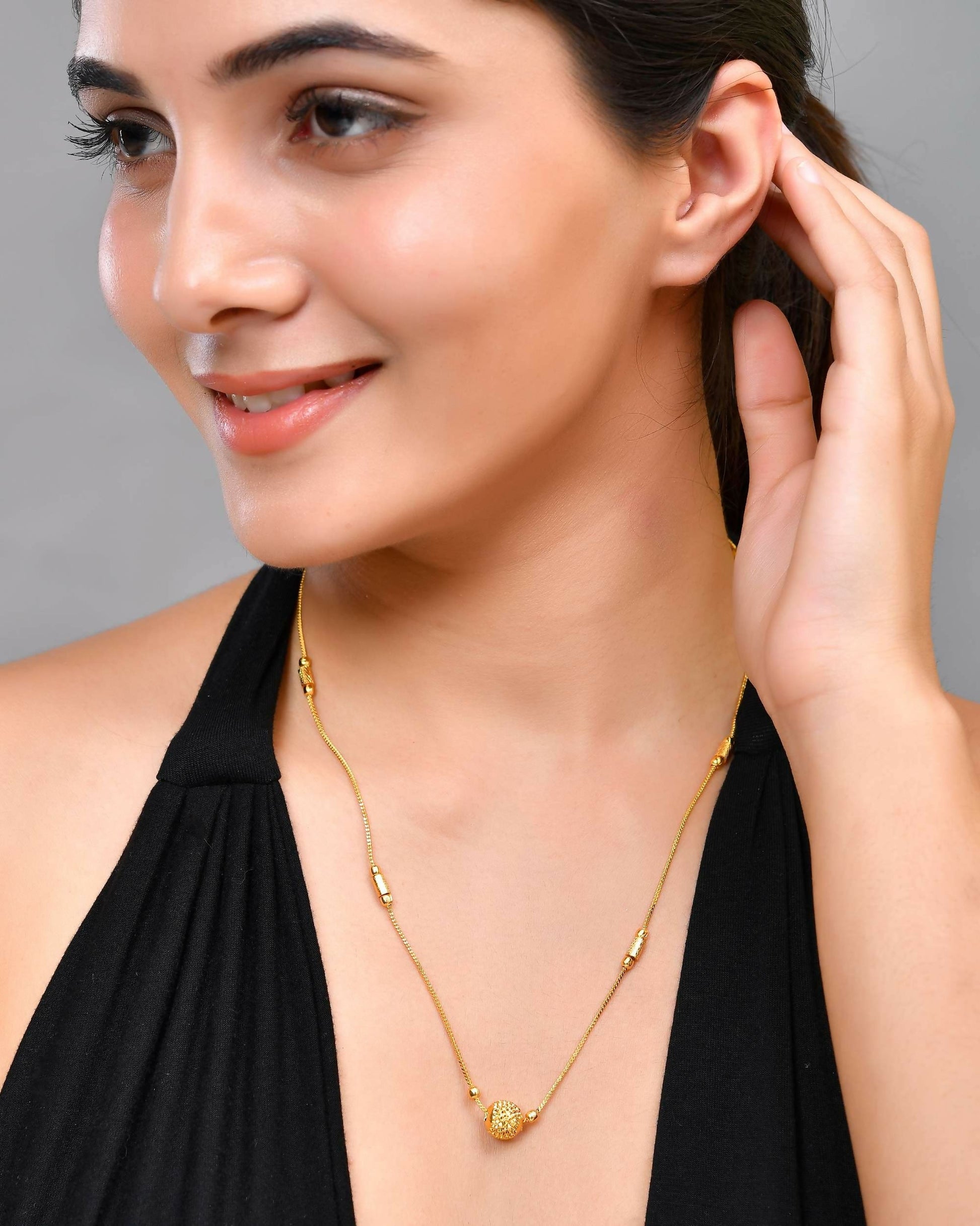 VOJ Gold-Polished Designer Piped Chain WithBig Gold Bead. 