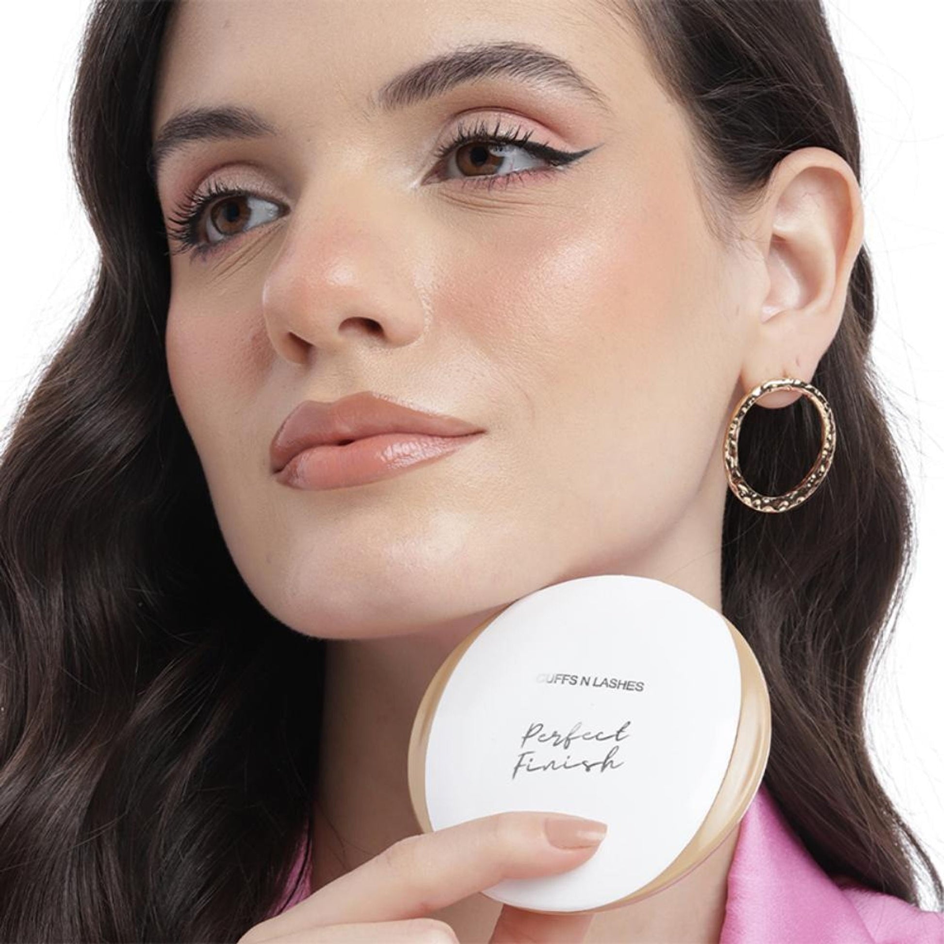 CUFFS N LASHES Perfect Finish Pressed Powder Compact With SPF 15 - 06 Medium