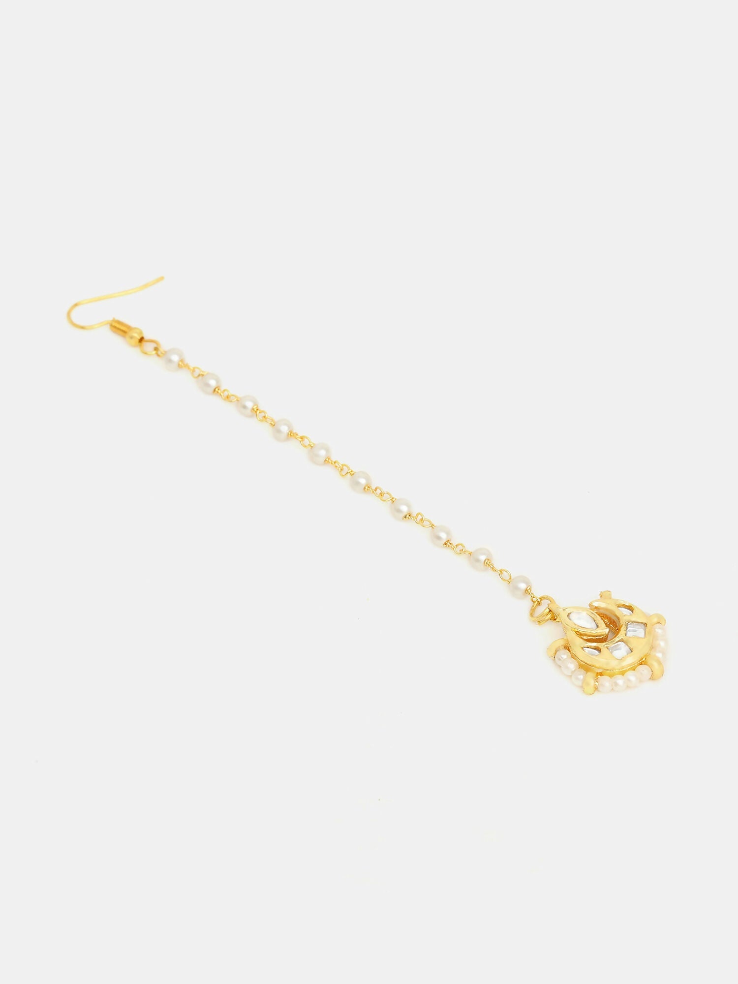 Ruby Raang Kundan Maang Tikka With Earrings