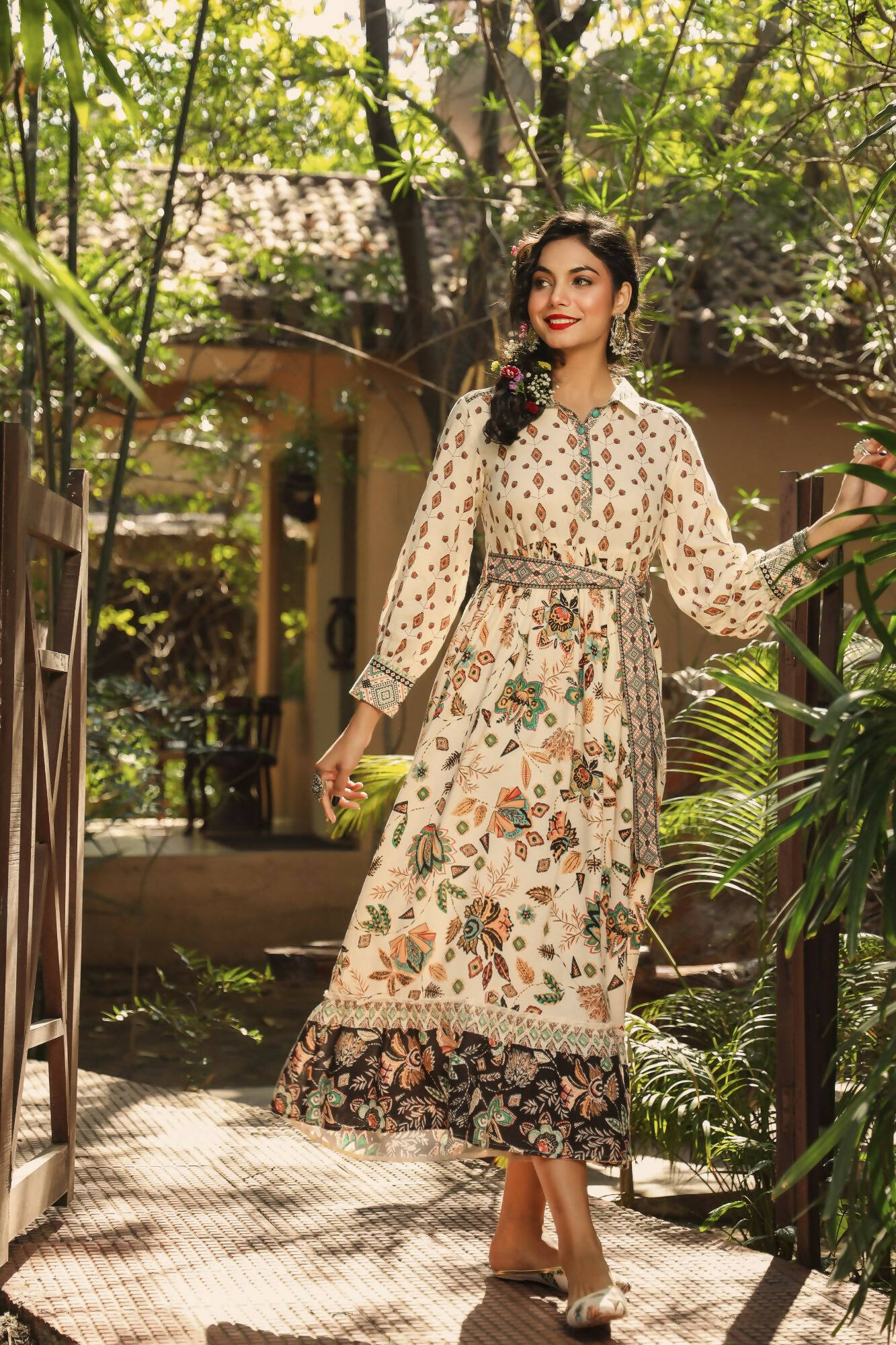 Juniper Women Ivory Rayon Printed Tiered Dress