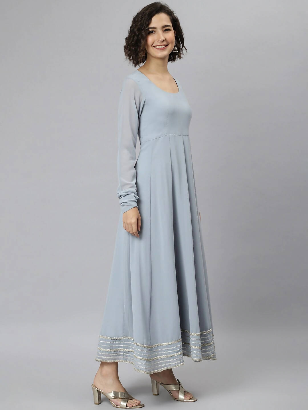 Janasya Women Grey Flared Sleeves Gotta Patti Georgette Anarkali Kurta