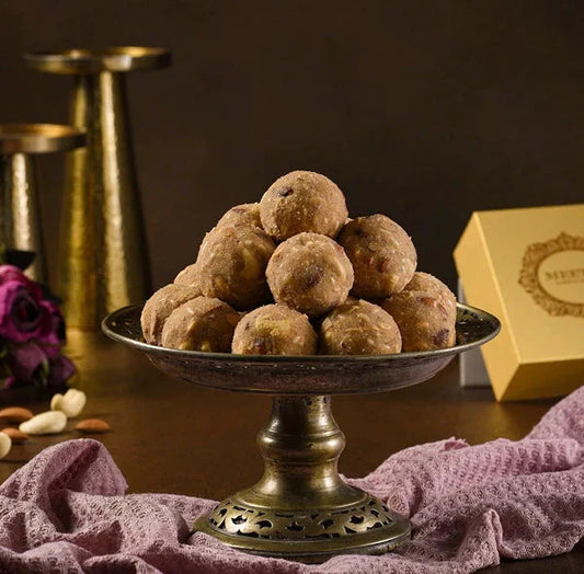 Meethi Atta Laddoo 
