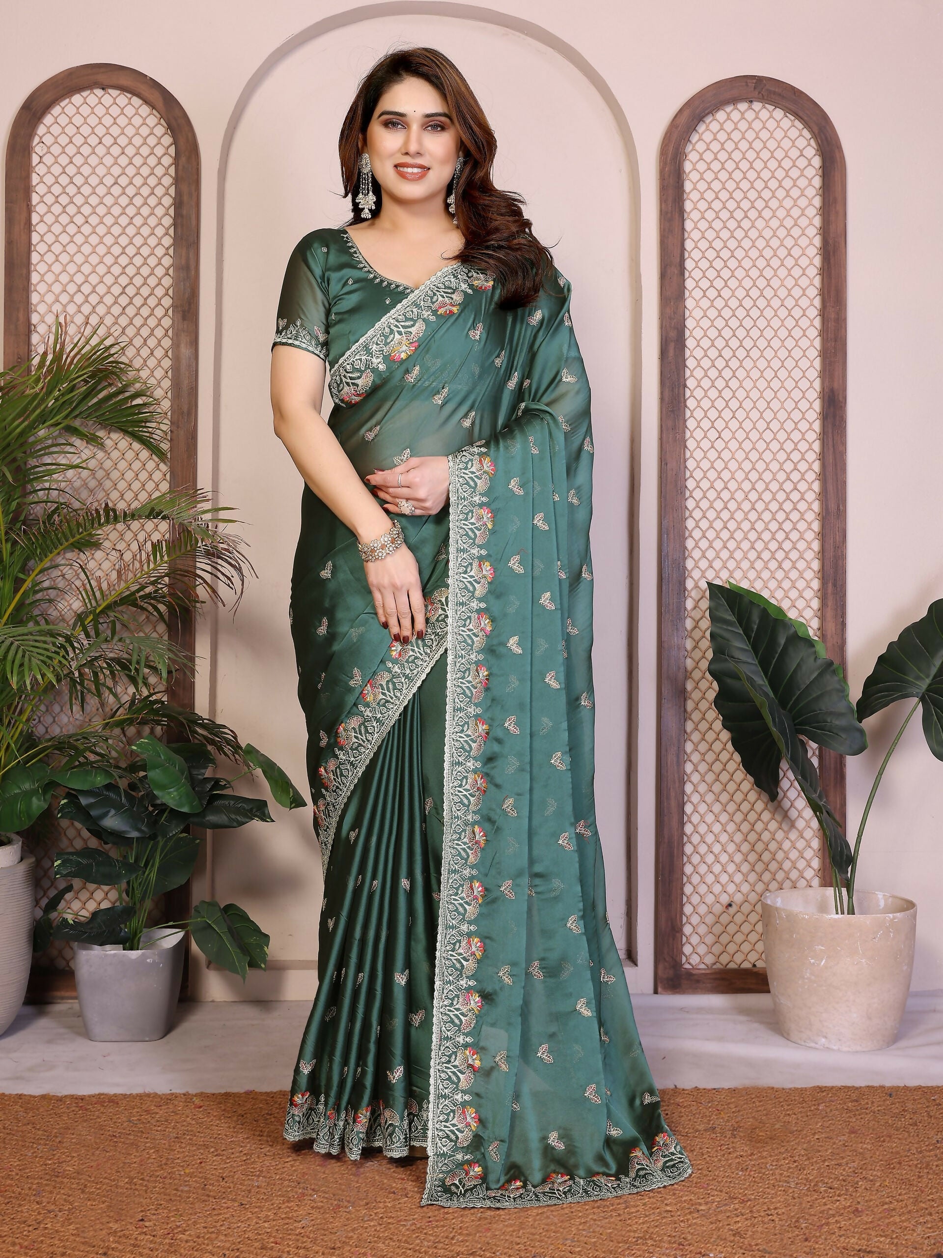 Teeya Creation New Trendy Stylish Party Wear Silk Saree-Green