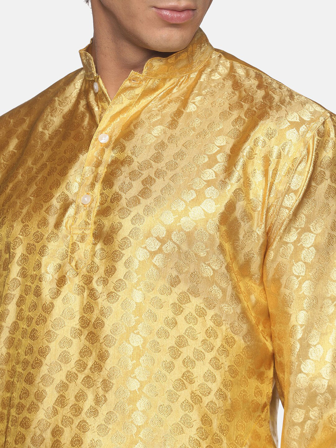 Sethukrishna Gold-Toned Kurta with Pyjamas For Men